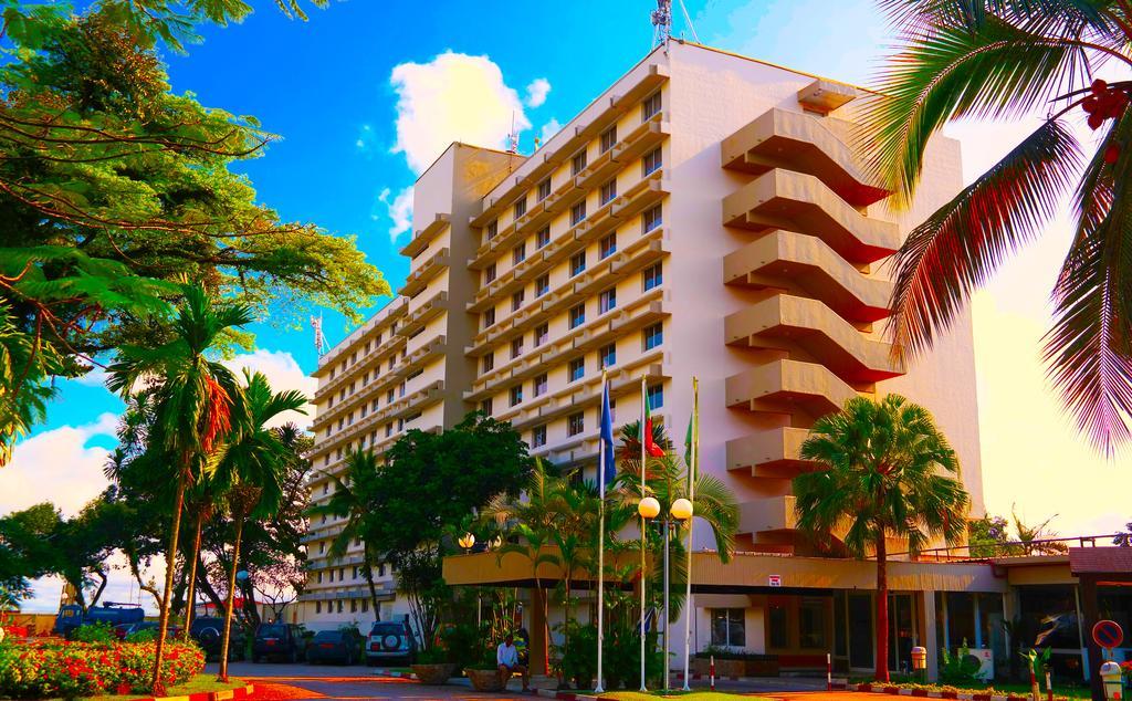 Hotel Sawa ดูอาลา ภายนอก รูปภาพ