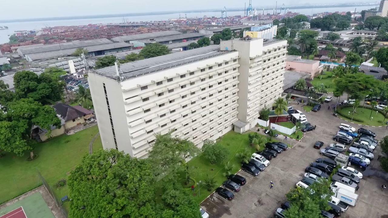 Hotel Sawa ดูอาลา ภายนอก รูปภาพ